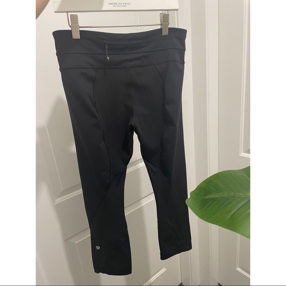 LULULEMON Run Inspire Crop II - Luxtreme + Mesh - Picture 6 of 16